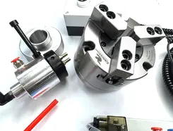 Placa Pneumática Sólida 3 Castanhas Carissimi 115 mm Alta Precisão e Força 18 kN